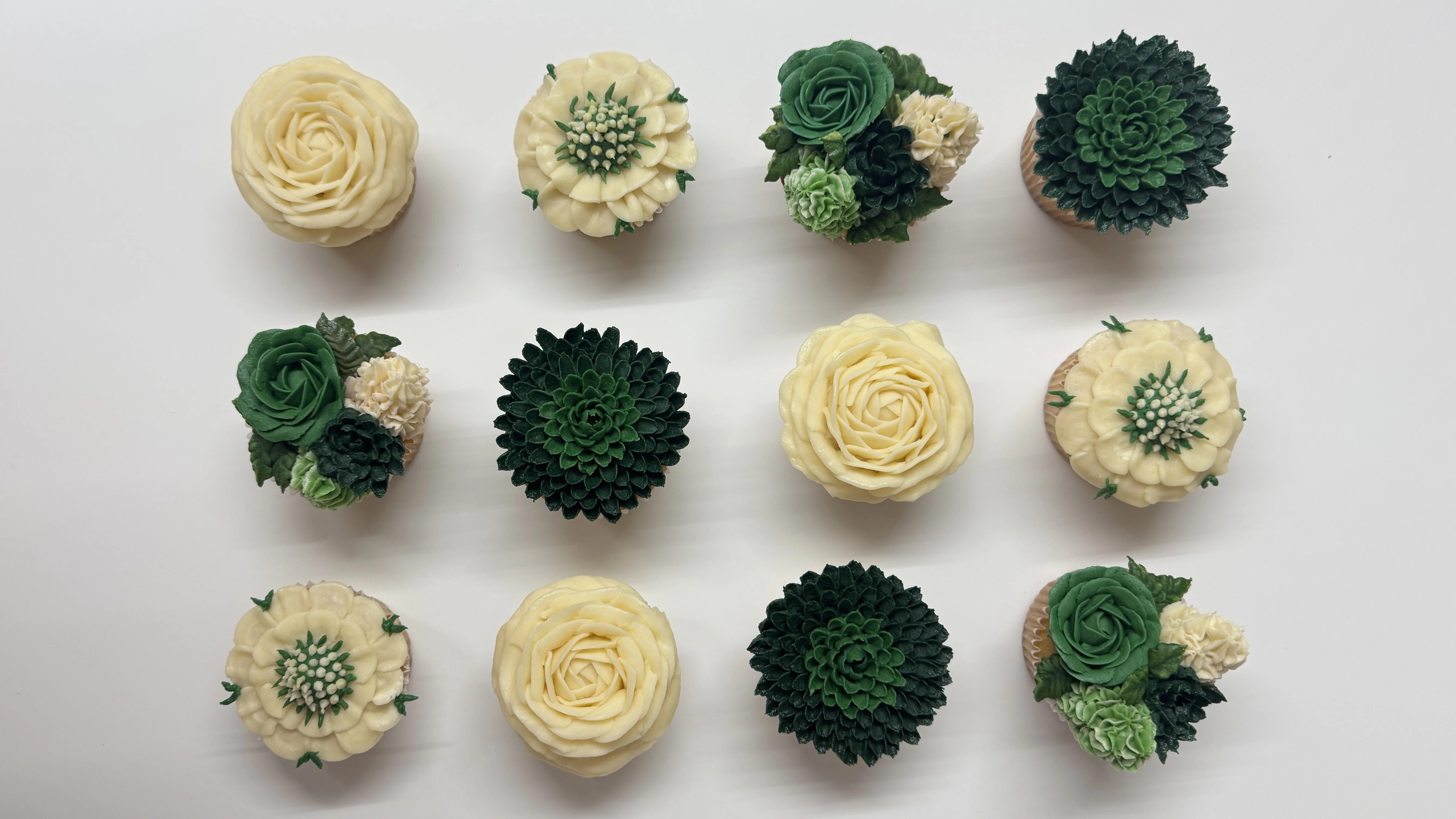 Bloom box floral cupcakes by House of Sugar
