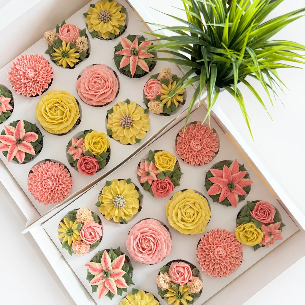 Deluxe Bloom Box